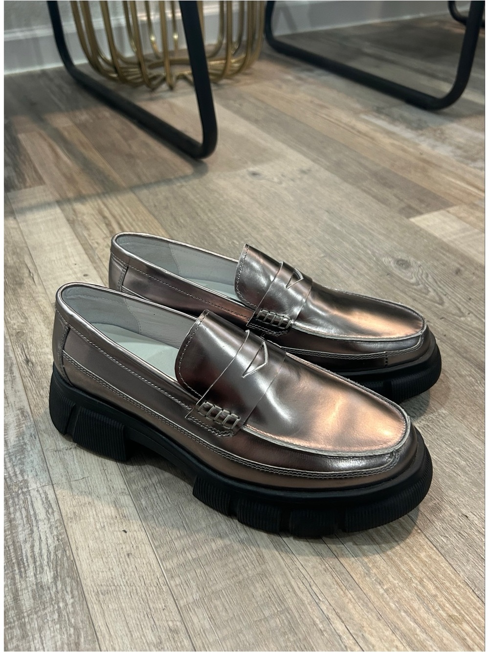 Marc Nolan Women’s Ms Calum Size 9 Silver Patent Leather Lug Sole Penny Loafers